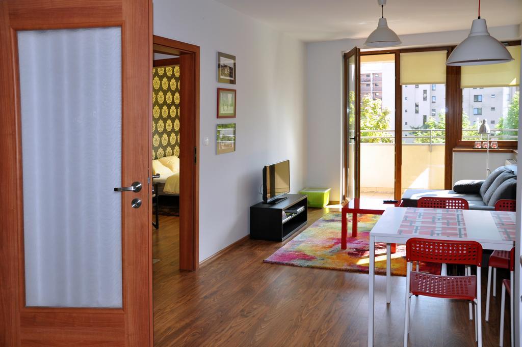 Color Apartment Krakov Pokoj fotografie